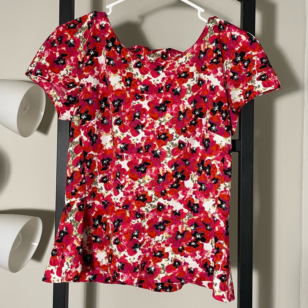 Ann Taylor Vibrant Floral Blouse in Pink and Red